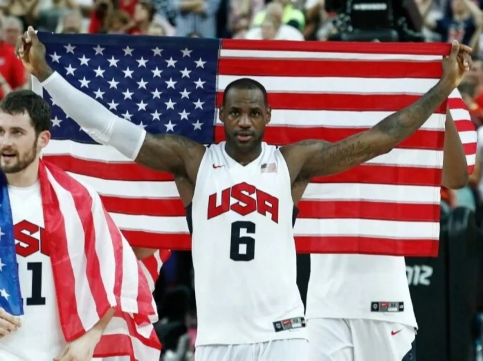 NBA／詹皇 LeBron James 計畫出征 2024 巴黎奧運，招募 KD、Curry 等多名大咖球星！