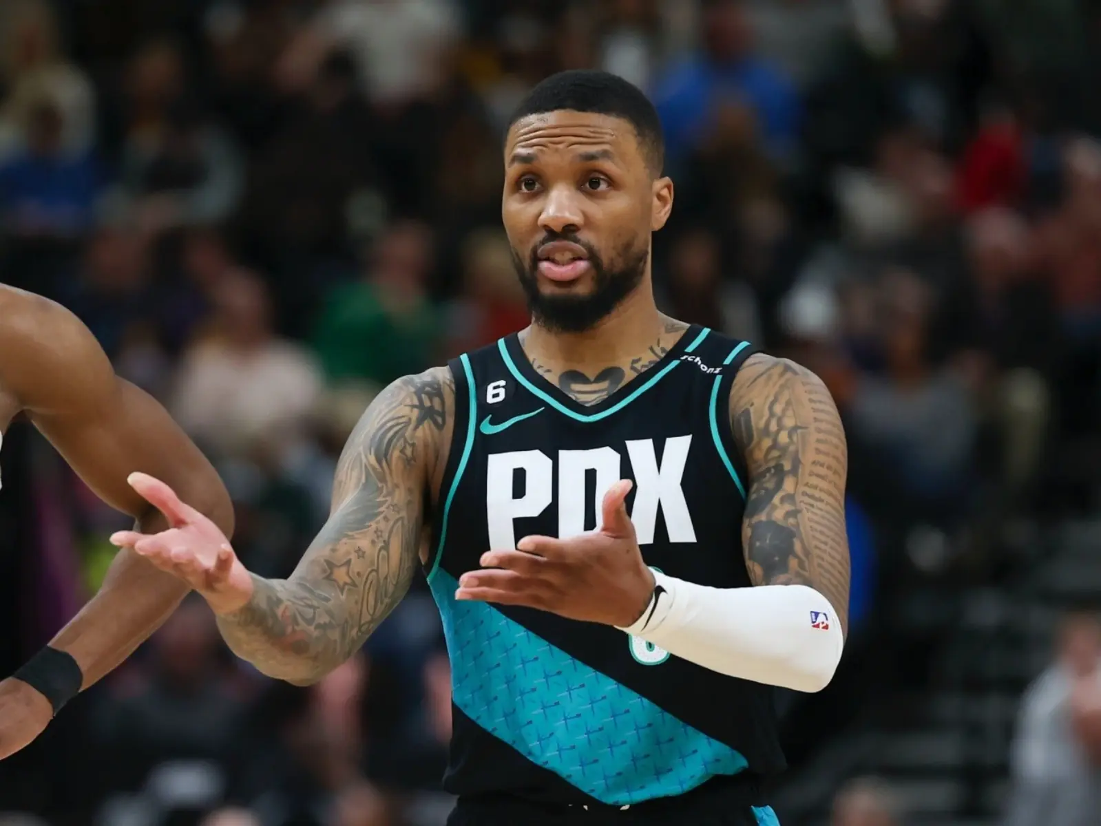 NBA／Damian Lillard 交易風波最新進度曝光，鳳凰城太陽竟成為促使交易的最大黑馬！
