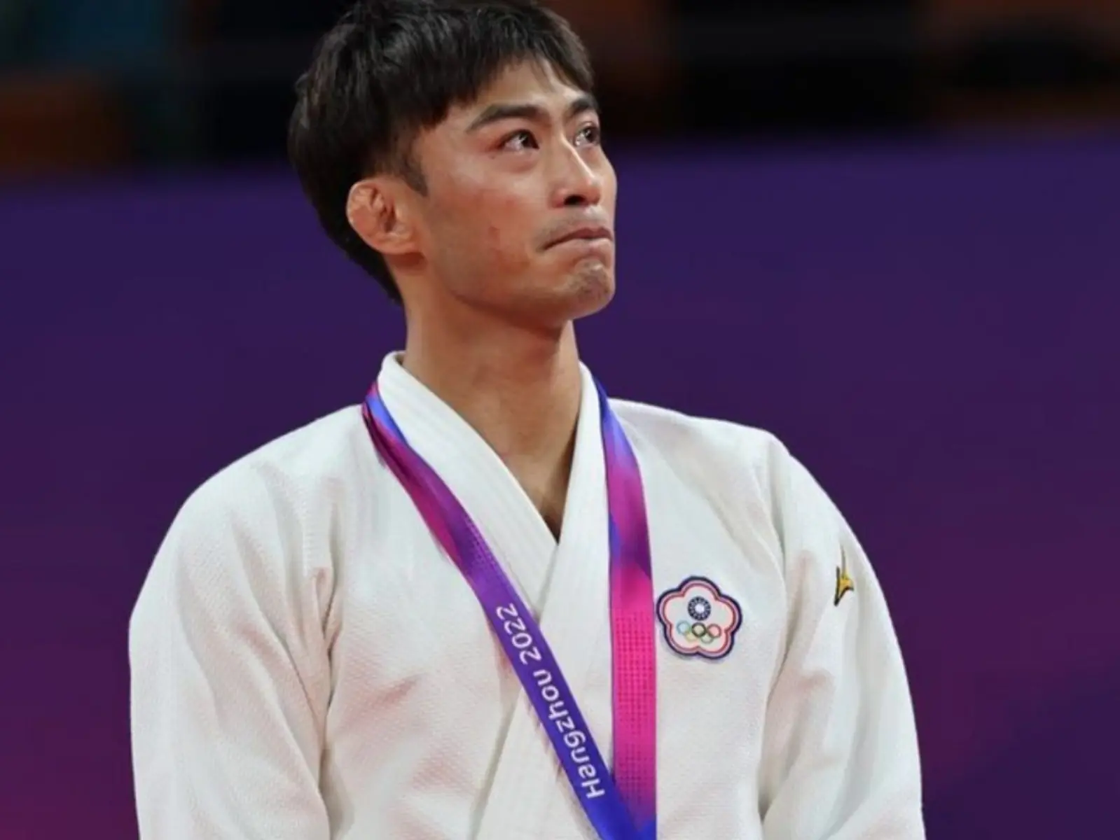 柔道男神楊勇緯老家舊路翻新打算取名「勇緯路」，本人低調回應婉拒「希望不要」！