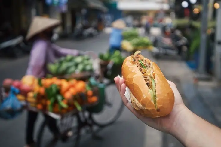 2025 越南河內 10 大必吃美食推薦：Pho 10、Tầm Vị⋯通通都是物美價廉的神級小吃！