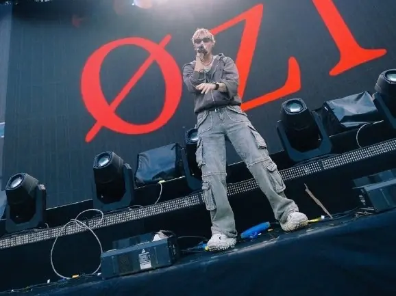 Justin Bieber、Travis Scott 等潮流 ICON 都愛的「工裝褲」，本篇教你怎麼穿！｜【穿搭筆記】