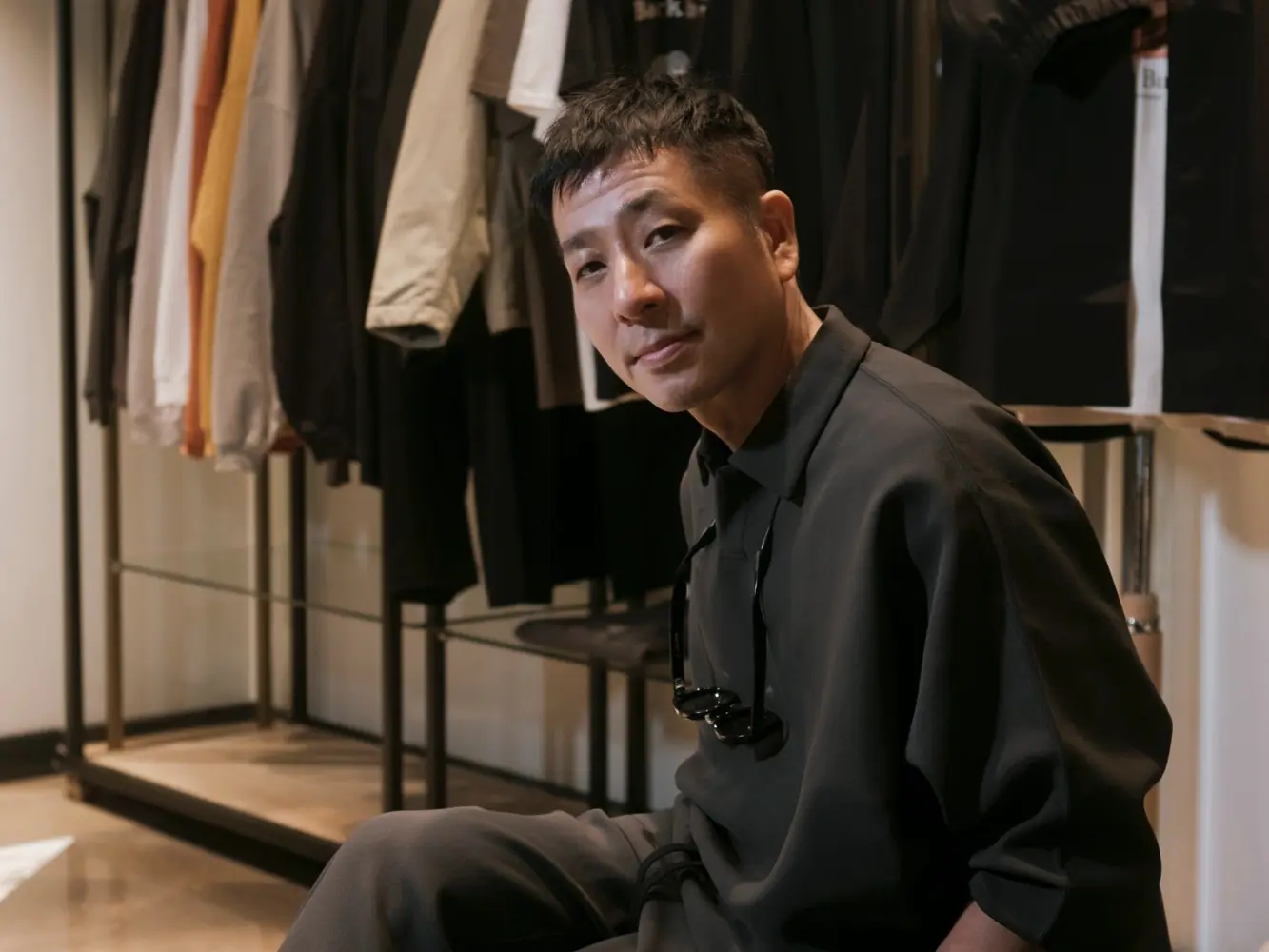 N.HOOLYWOOD 主理人尾花大輔親談穿搭想法，一切都關乎「自我認同」！