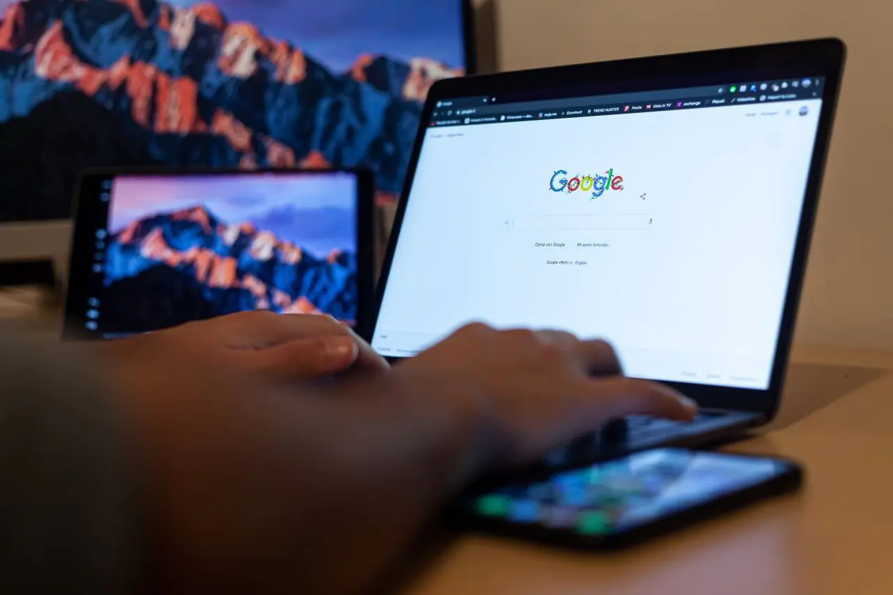Google 疑似阻擋部分「18 禁網站」搜尋解果，老司機無私分享「這幾招」直接破解！