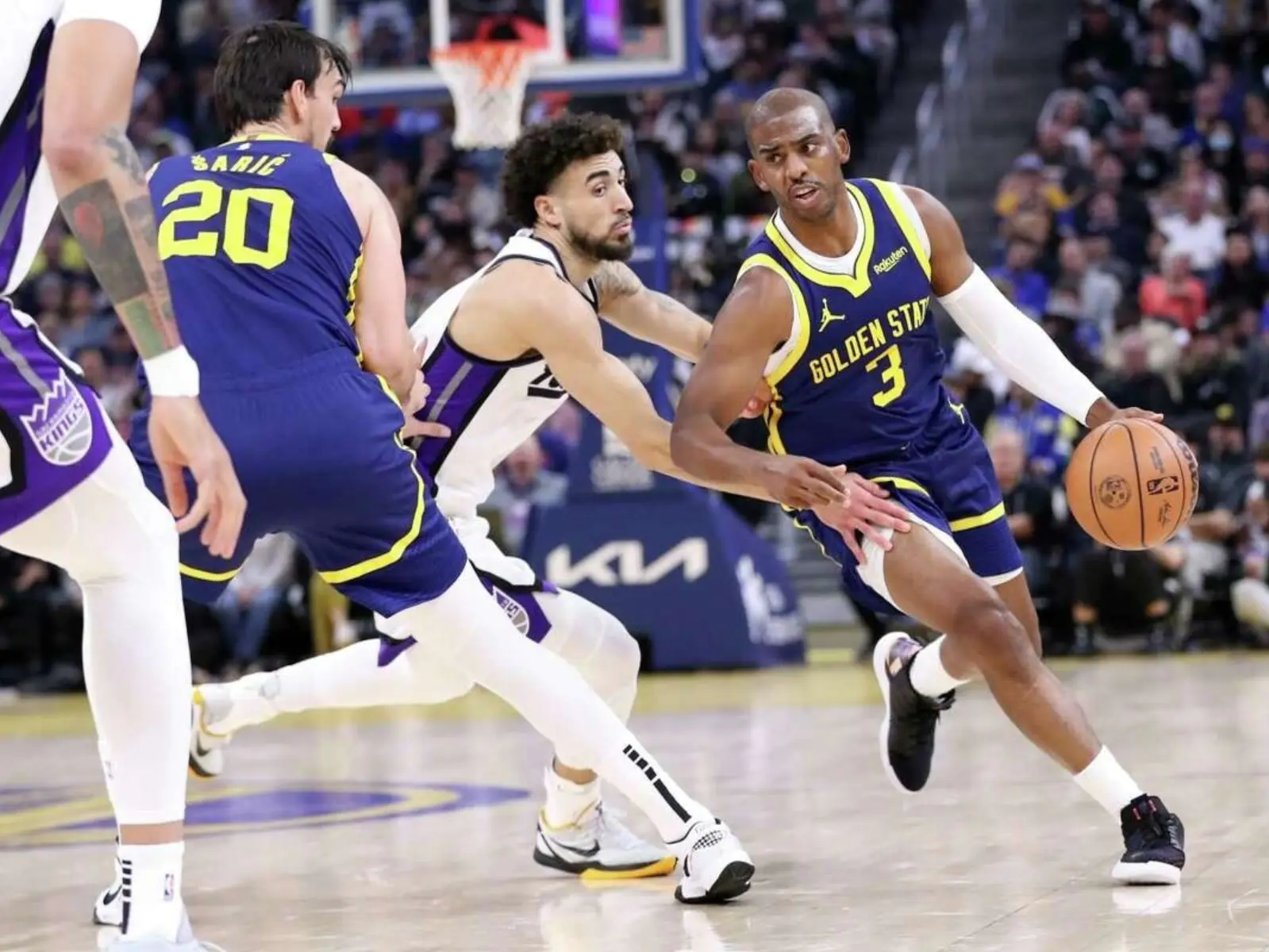 NBA／Chris Paul 近 4 戰狂傳 29 助攻「0 失誤」！勇士教練也佩服：「他太瘋狂了！」