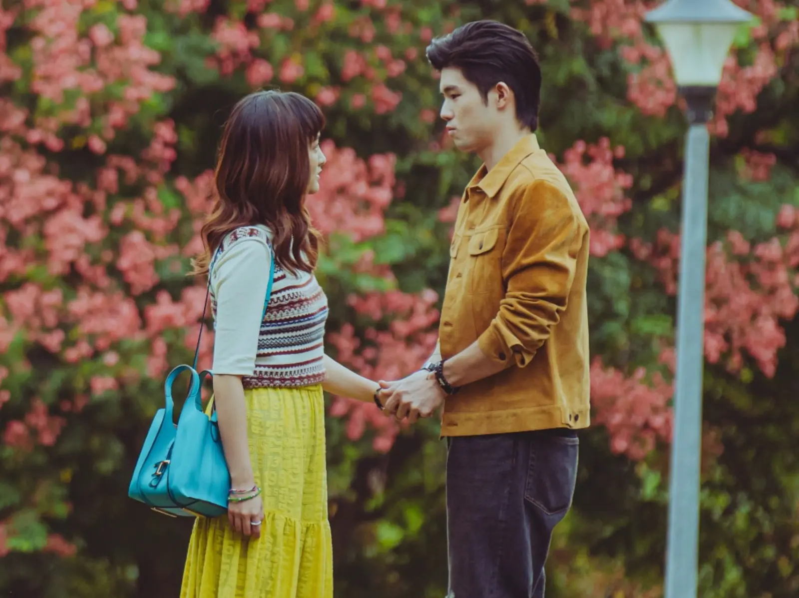 Netflix《此時此刻》同款精品包一次 Get！其中「這咖」Dcard 網詢問度超高！
