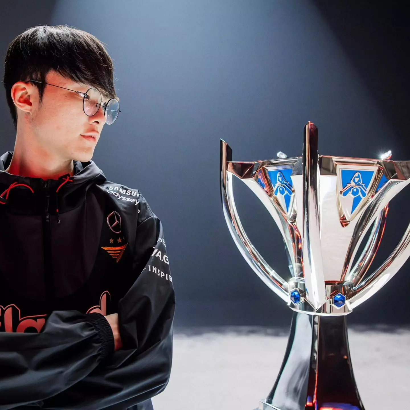 Faker 李相赫成為四冠王！T1 擊敗 WBG 贏得英雄聯盟世界大賽冠軍！