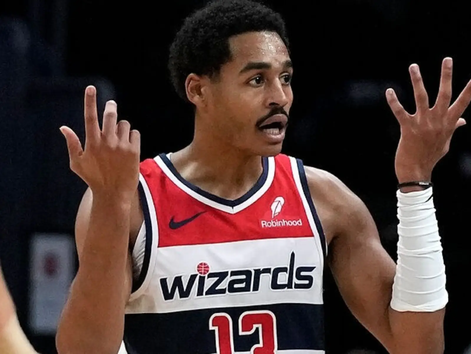 NBA／Jordan Poole 落後 10 分「不運球過半場」讓時間白浪費！巫師慘敗公鹿苦吞 6 連敗！