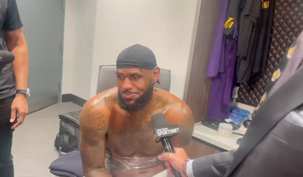 NBA／詹皇 LeBron James 得知年紀比爵士教練 Will Hardy 還老後嚇到：「我的老天！」
