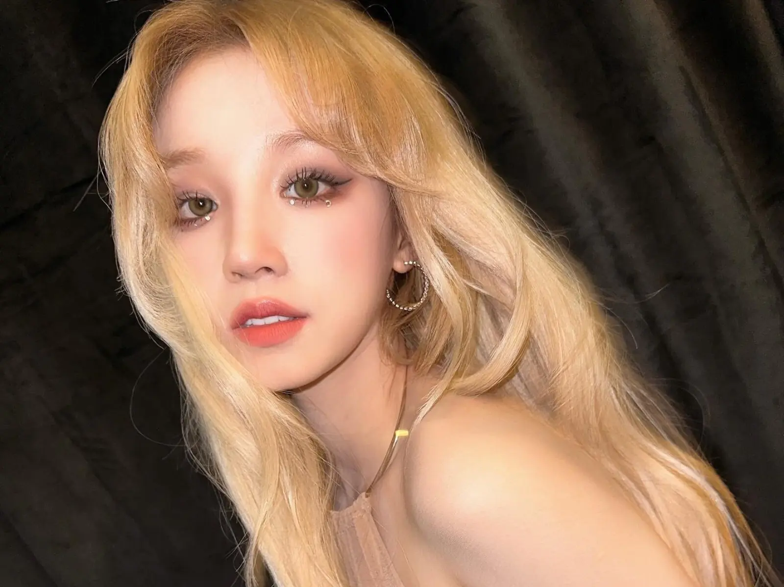 (G)-IDLE 宋雨琦是高學歷學霸、原諒男友劈腿讓舒華爆氣⋯8 件事你必知！