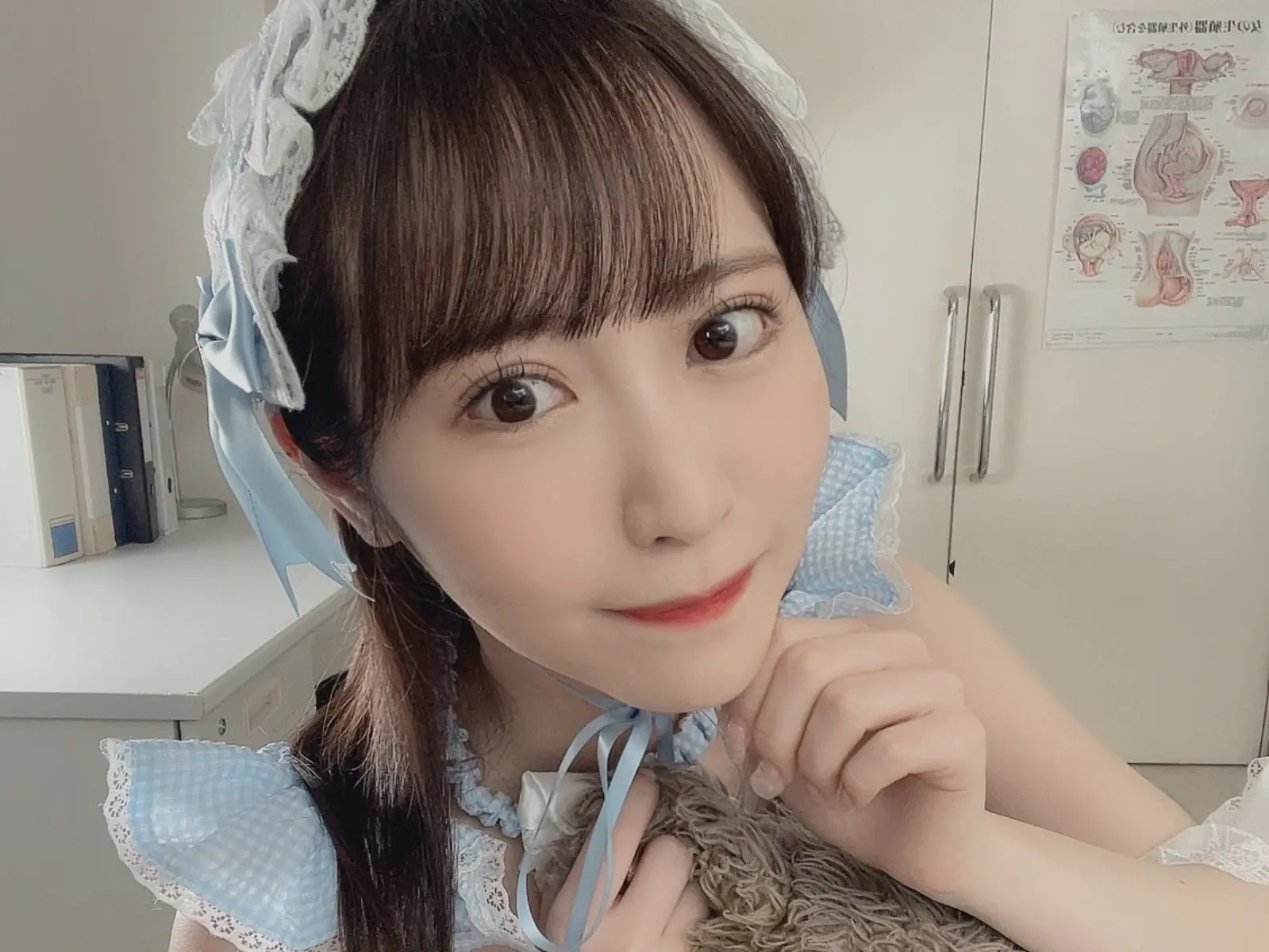 小野六花曾因病無限期停拍！近日終於正式宣布回歸，網友哭喊：「實在等太久了！」【老司J開車】
