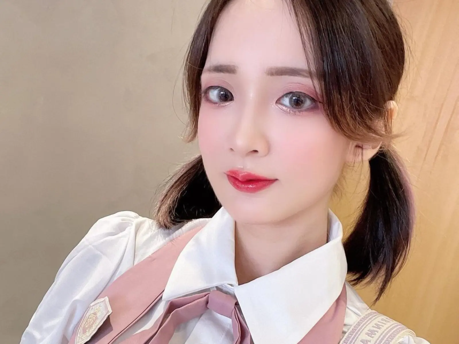 「武嶺芙莉蓮」終於被網友神出！竟是知名 Coser「銀璃 Silverluri」絕頂辣照一次曝光！【野生抓正妹】