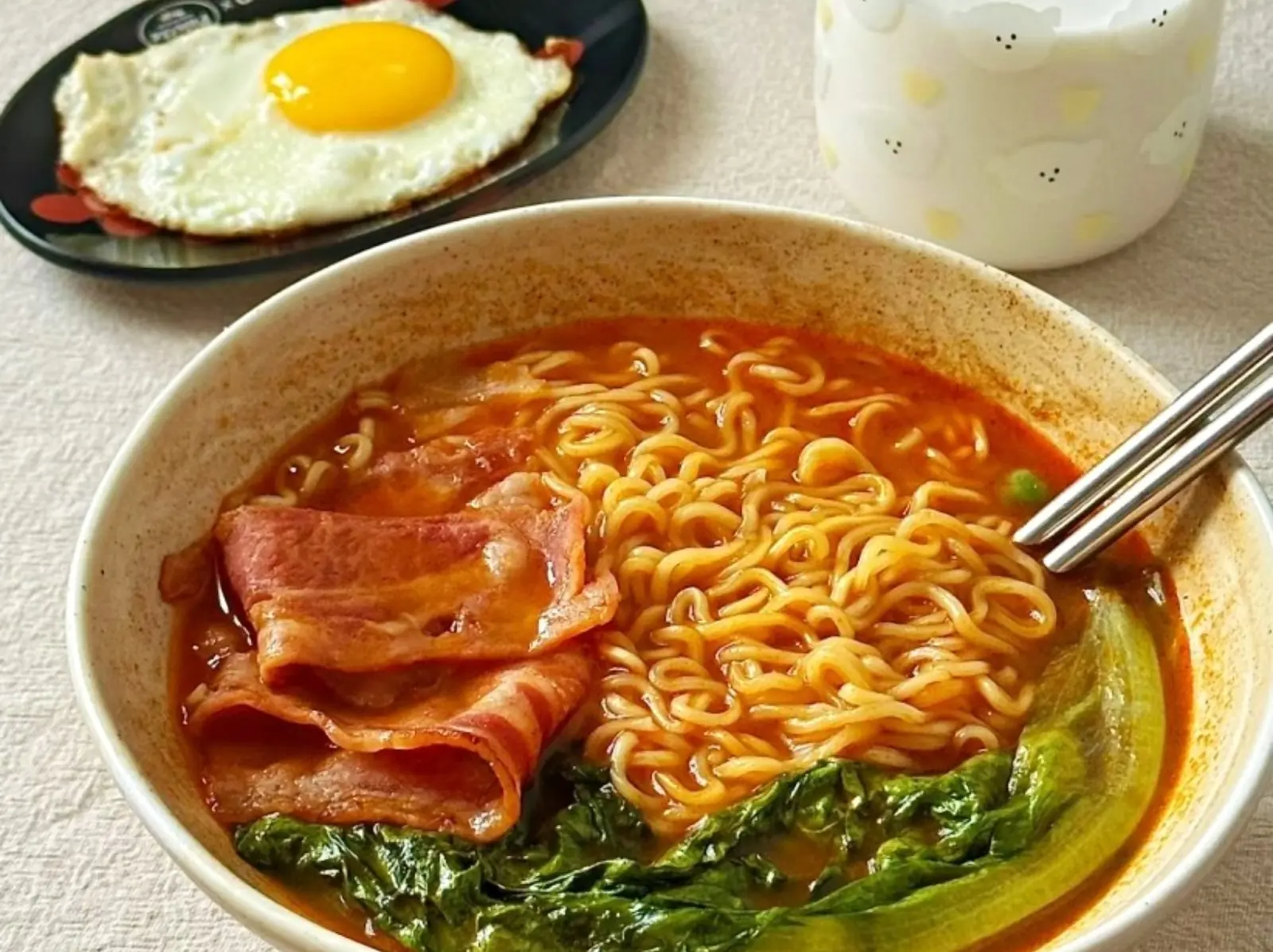 2025 老饕必買泡麵 TOP 10：營多麵、來一客⋯第一名竟然是「它」！