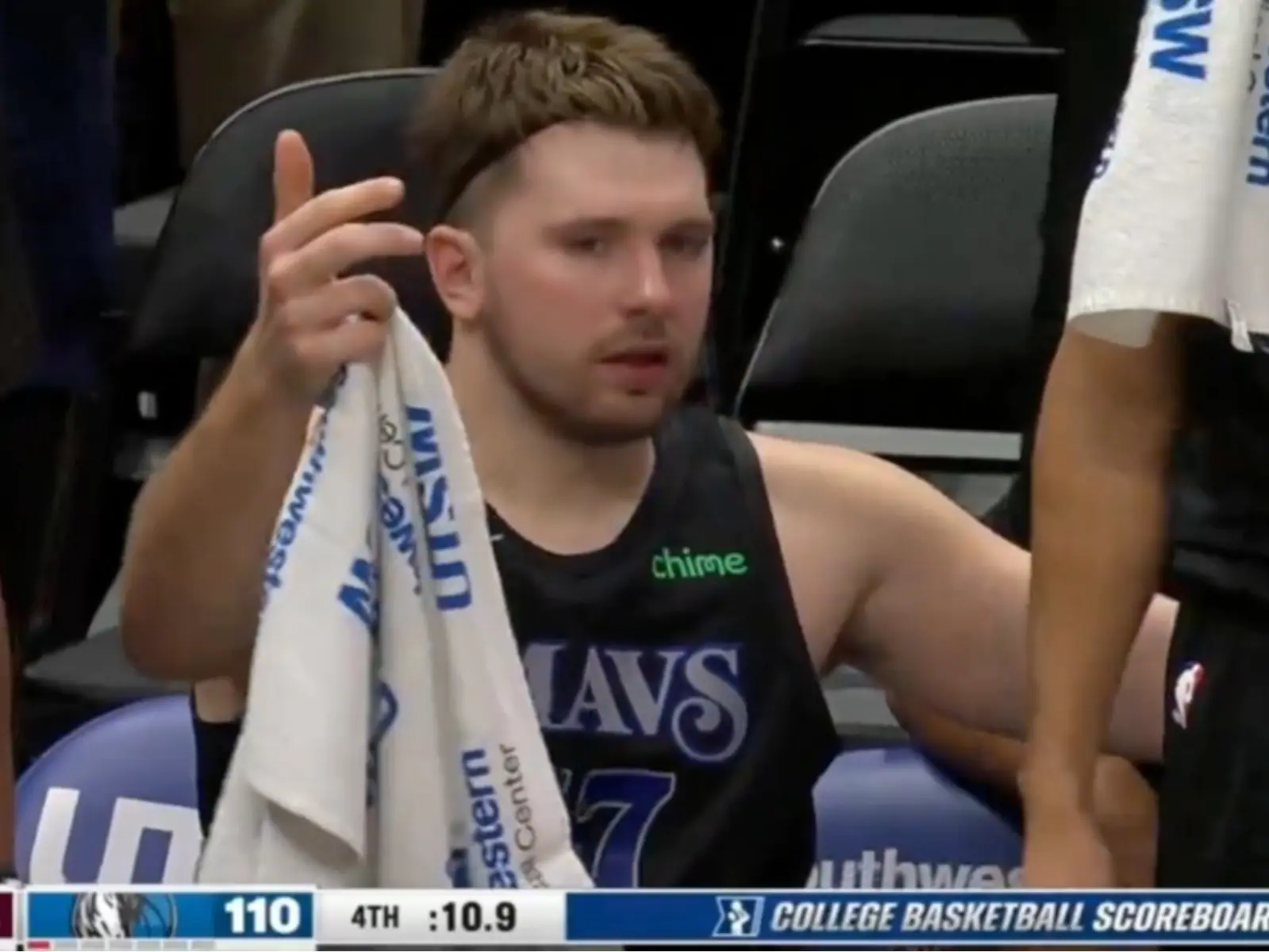 NBA／Luka Doncic 爆氣畫面流出！獨行俠浪費 20 分領先慘遭騎士逆轉輸球！