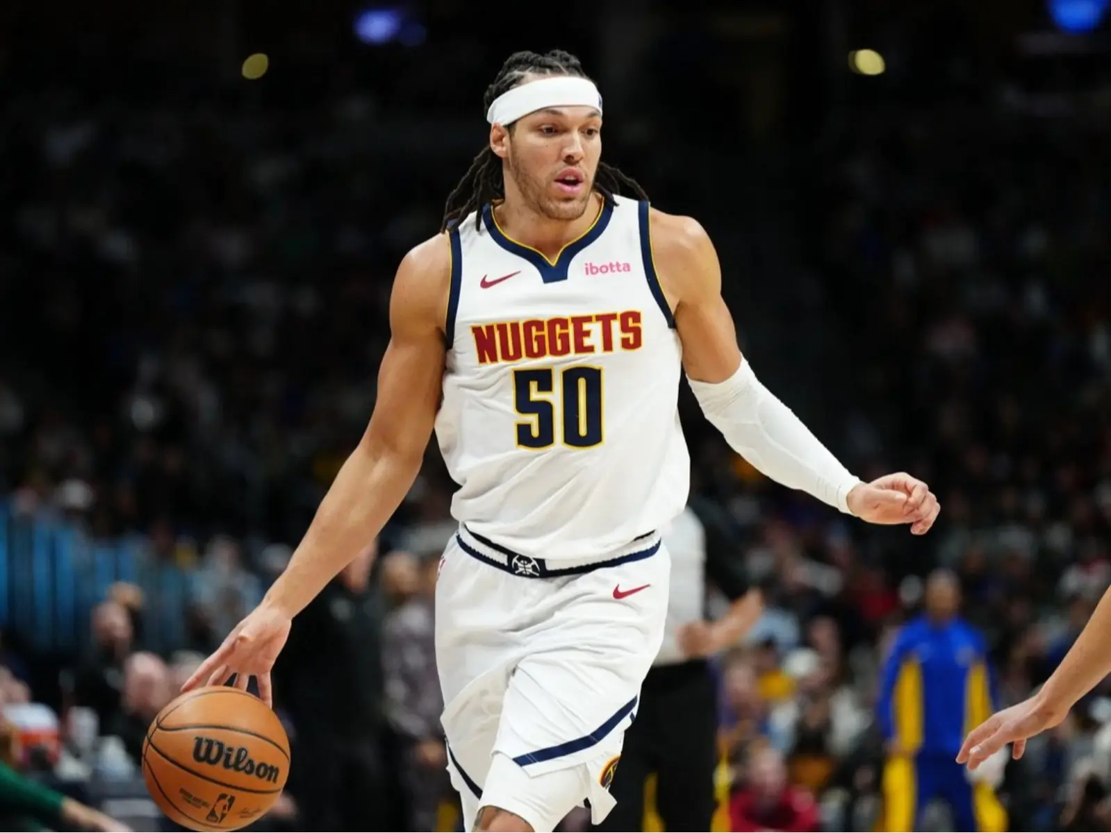 NBA／Aaron Gordon「被狗咬」臉跟手部縫 21 針，回歸球場時間未定！