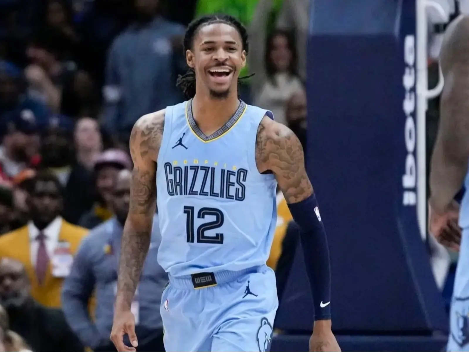 NBA／Ja Morant 無情顏扣 Victor Wembanyama，灰熊擊敗馬刺終止 3 連敗！