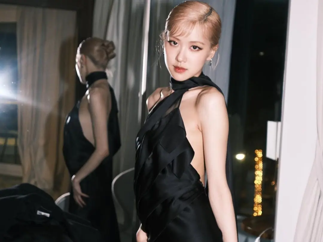 BLACKPINK Rosé 用 YSL 保溫瓶當桿麵棍，意外掀起缺貨潮！