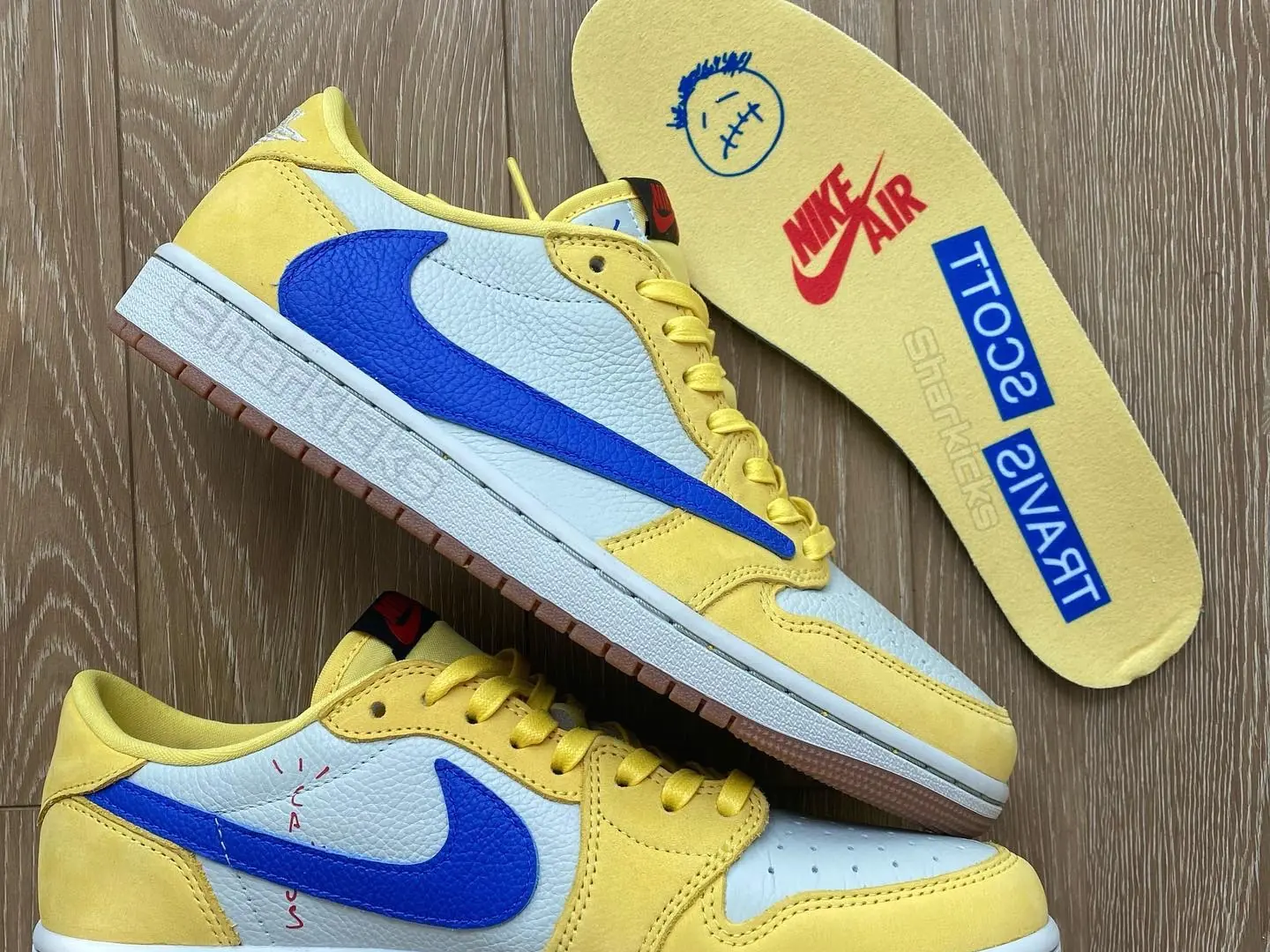 Travis Scott x Air Jordan 1 Low 