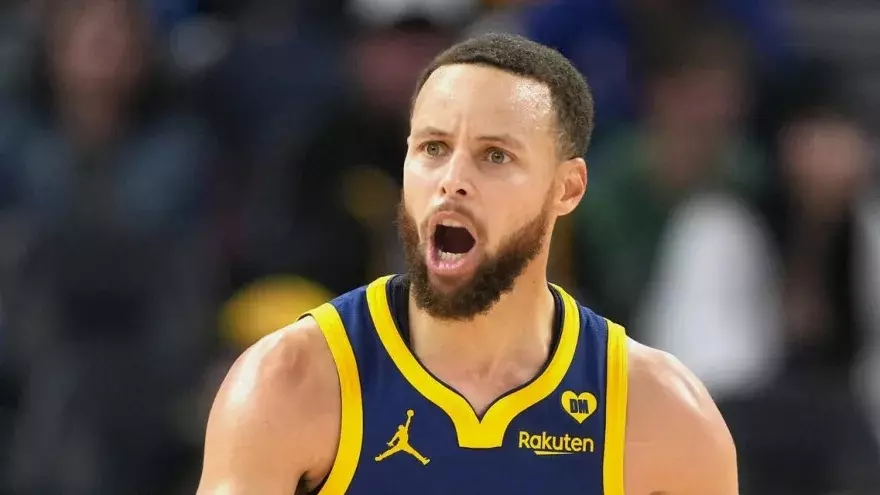 NBA／勇湖大戰 2OT 輸球，Stephen Curry 怒撕球衣＋開譙裁判：「判決標準不一！」