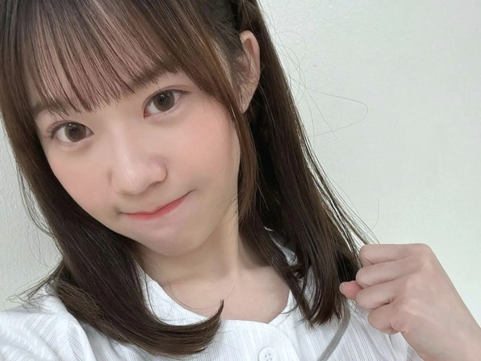 台灣女孩邱品涵正式加入軟銀鷹啦啦隊，成為日職史上首位外籍啦啦隊成員！