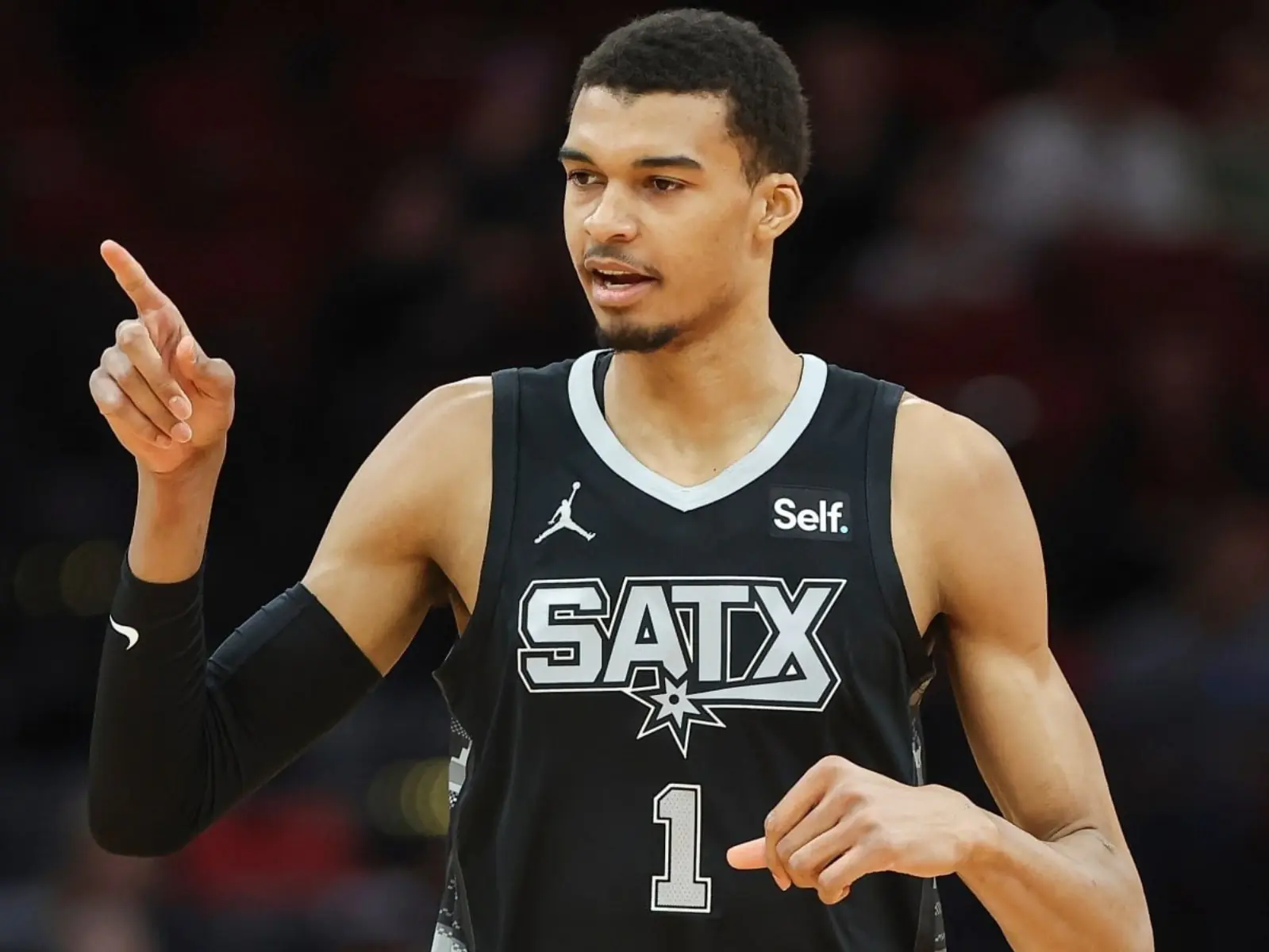 NBA／Victor Wembanyama 自曝從小身高經歷：「我 9 歲就長到 178 公分。」
