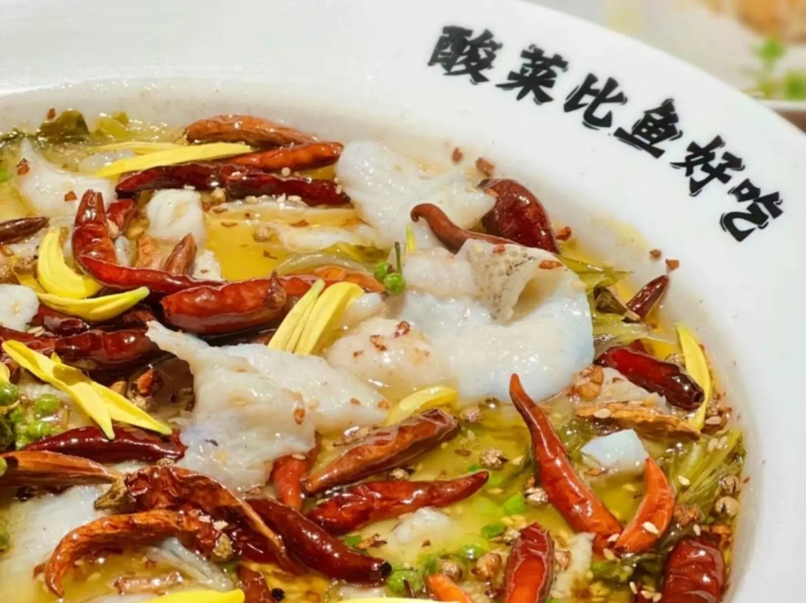2024 全台 10 家酸菜魚推薦：刁民、溜溜⋯酸辣鮮香的好滋味怎能不嚐？