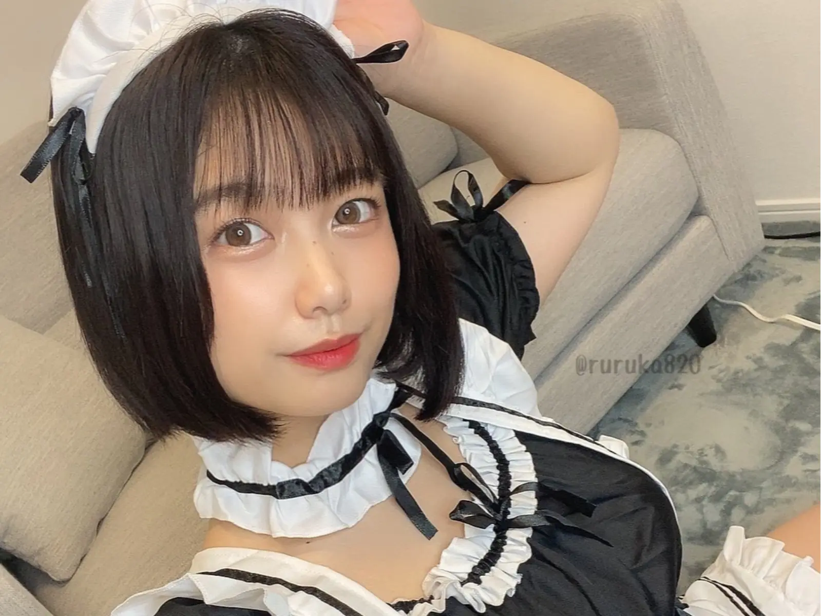 日本超胸 YouTuber「るるたん」測試潛水衣震暈數萬人！胸口拉鍊直接炸開繃不住！【野生抓正妹】