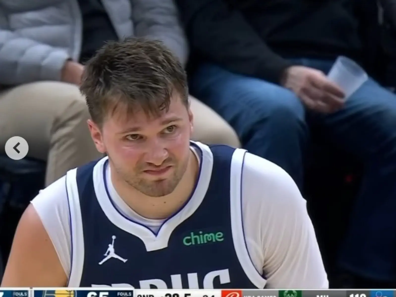 NBA／Luka Doncic 被 Tyrese Haliburton 握手超大力，露出痛苦表情！