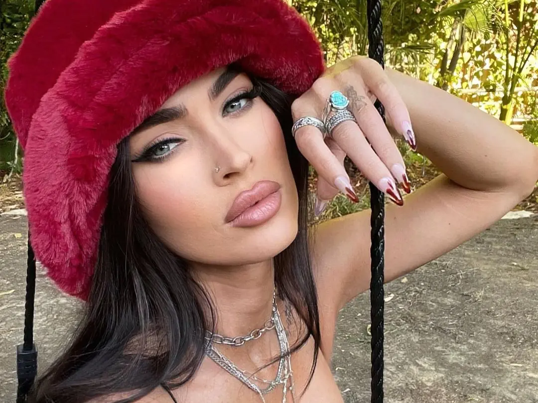 梅根福克斯 Megan Fox 大告白安潔莉娜裘莉 Angelina Jolie！每次經歷分手後：「都希望能成為她的女友！」