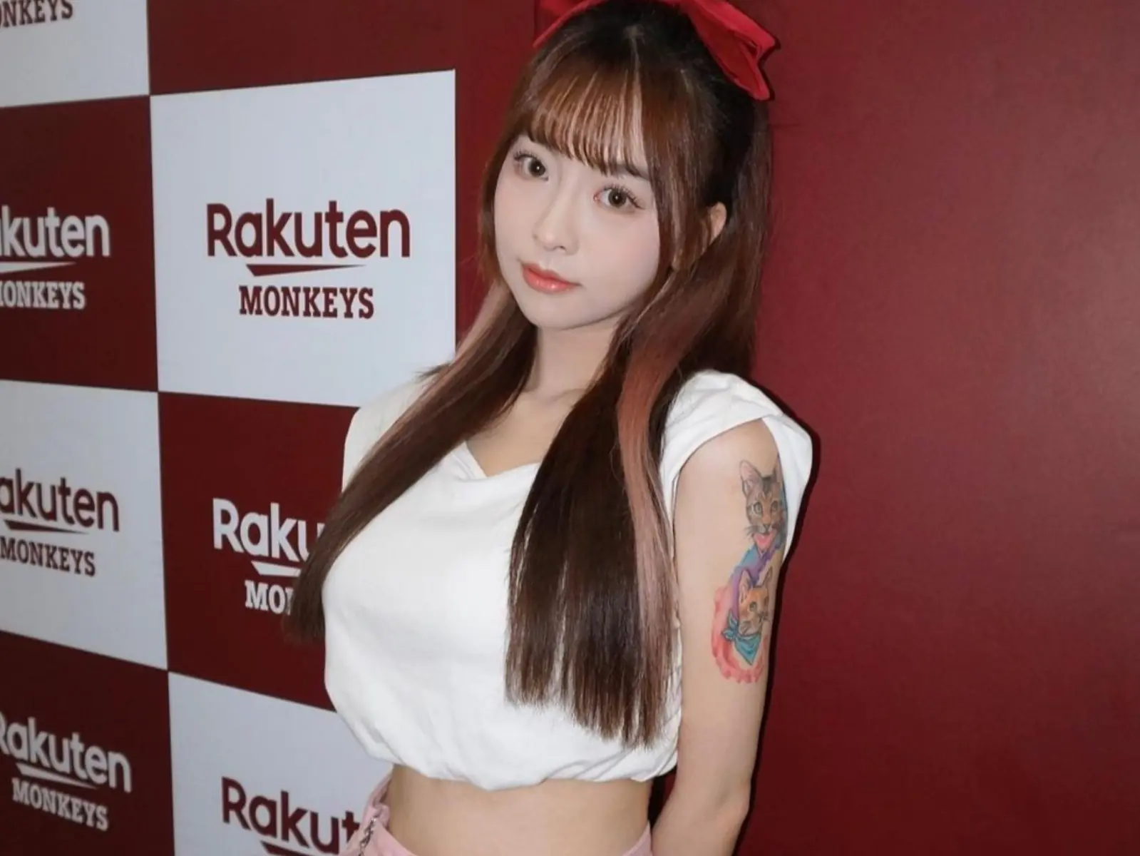 「樂天女孩」心韻曾被誤認為林襄引熱議！迎接 24 歲生日小露性感，被封「新生代啦啦隊女神」！【野生抓正妹 】