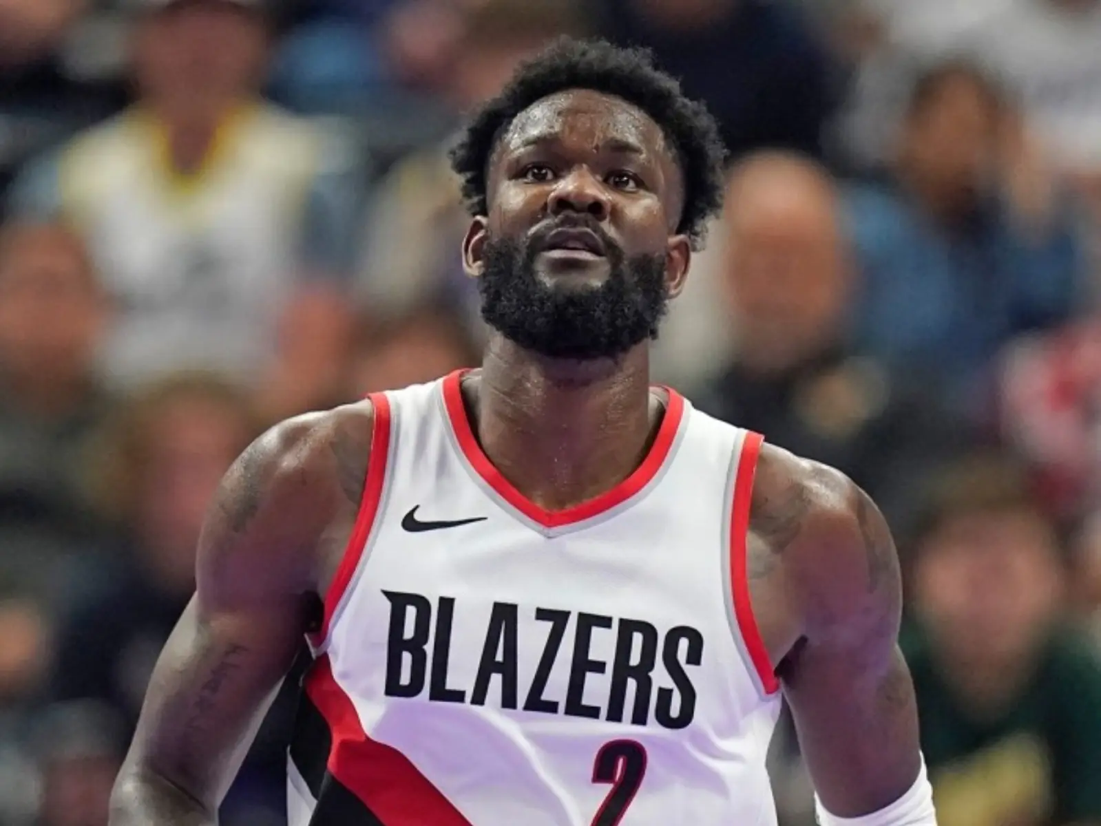 NBA／Deandre Ayton 爆砍 33 分 19 籃板：「我變得更有統治力了，這是事實！」