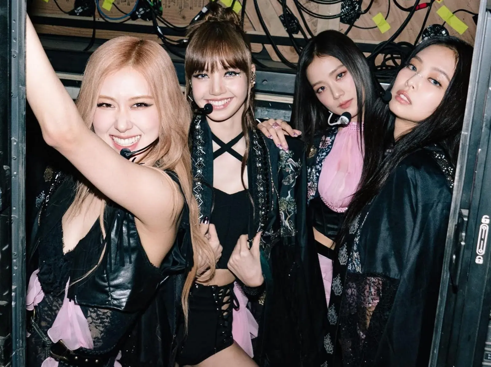 BLACKPINK 回歸時間曝光！YG 娛樂回應：「不久後有好消息！」