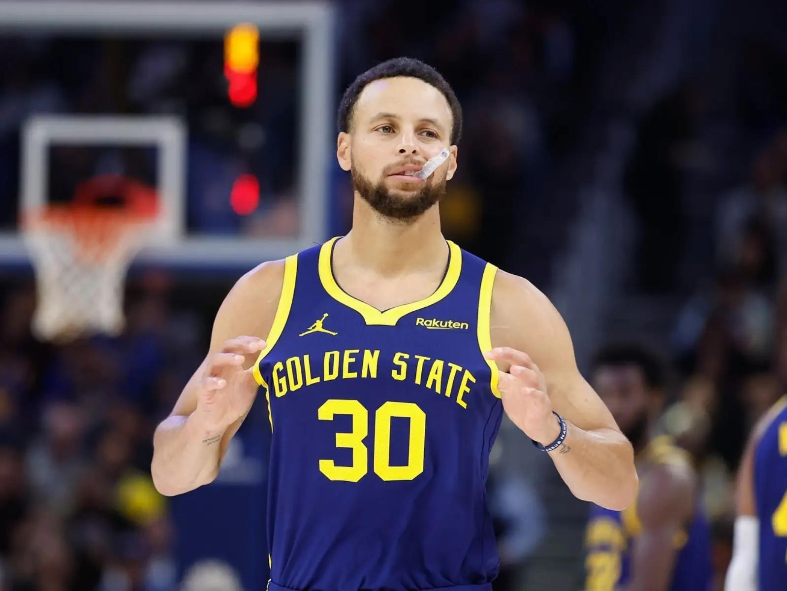 NBA／詹皇談 Stephen Curry：「我知道喬丹很強，但 Curry 才是影響力最大的球員！」