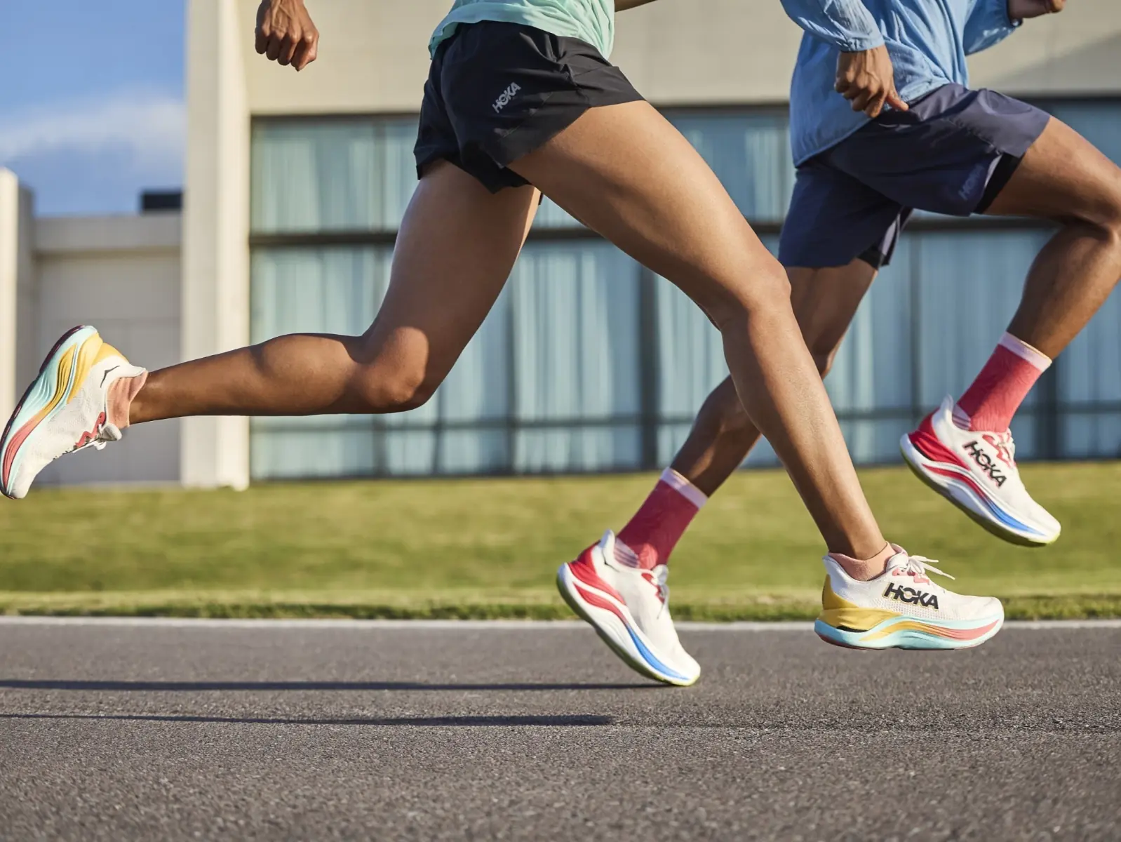 HOKA全新緩震之王誕生，SKYWARD X挑戰碳板鞋重新定義