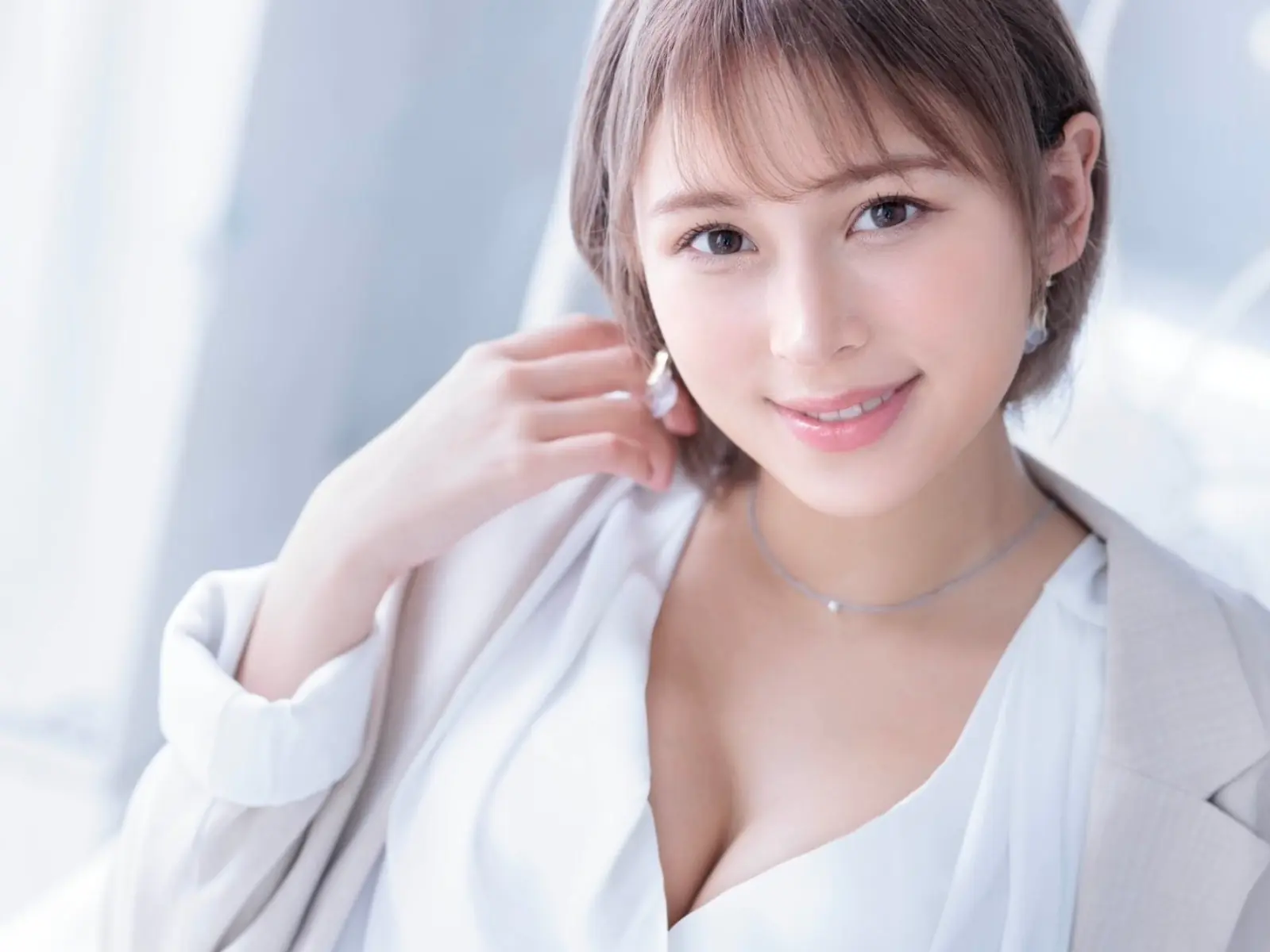 「候補主播」木野野葉惠里香擁有日本、烏克蘭、俄羅斯血統！絕頂 9 頭身材宣布《Premium》出道！【老司 J 開車】