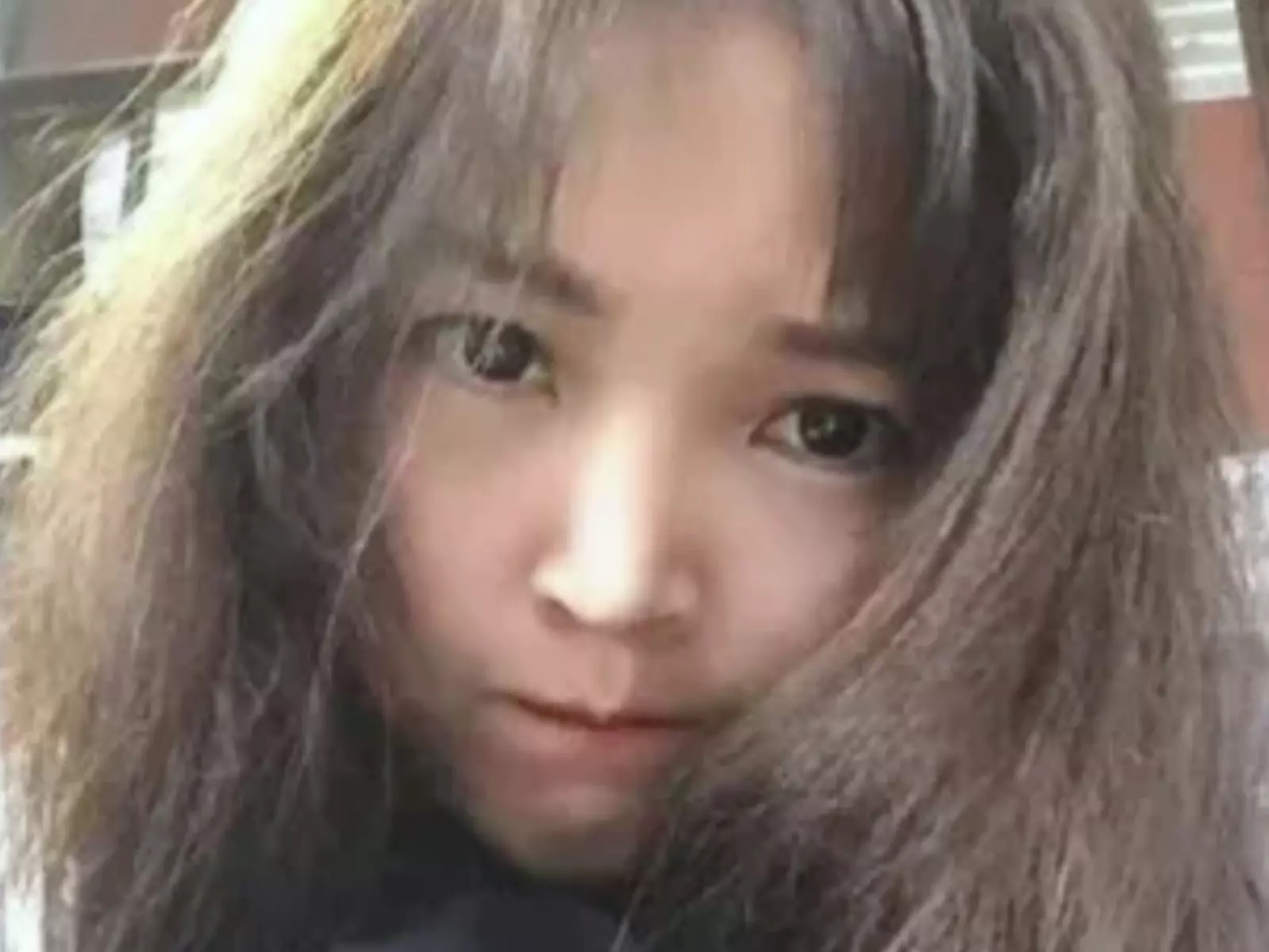 正妹花 3 年徒步獨旅後慘變大媽，網友驚呼：「像是走了 30 年？」