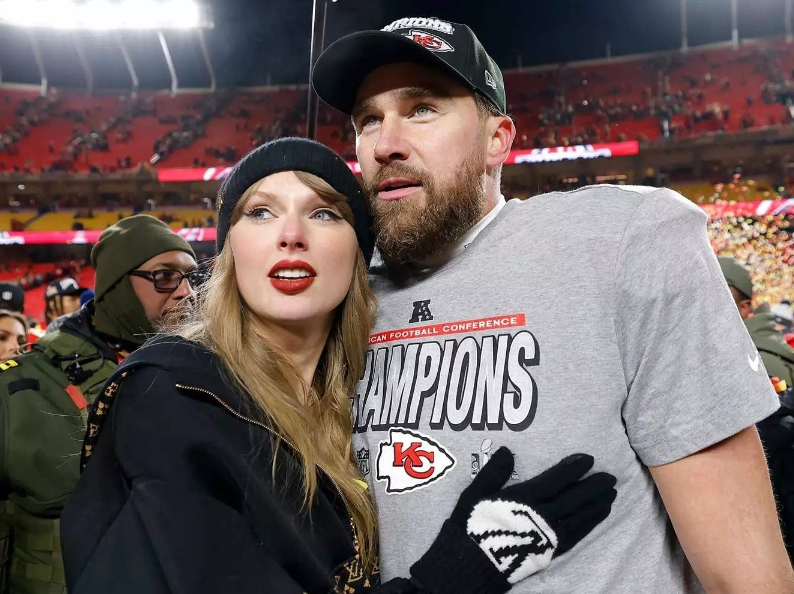 泰勒絲 Taylor Swift 爆出和特拉維斯凱爾西 Travis Kelce 簽婚前協議，財產將獨立分開！