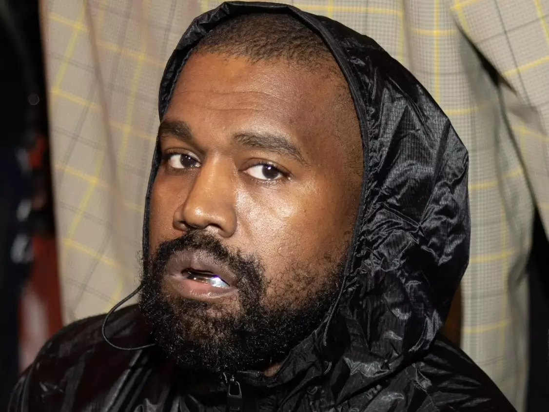 「肯爺」肯伊威斯特 Kanye West 親自宣布將進軍「謎片市場」！男星勸：「別讓你老婆下海！」
