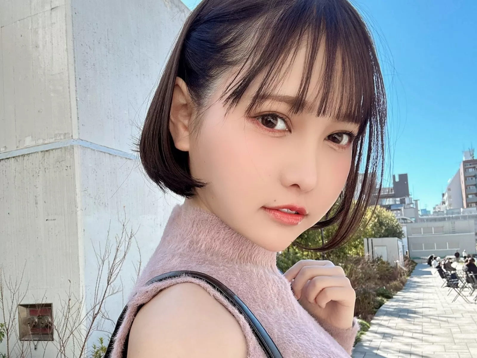 「清楚感全開美女」花城戀宣布回歸拍攝！將「再度改名」藤野司重新出道！【老司 J 開車】