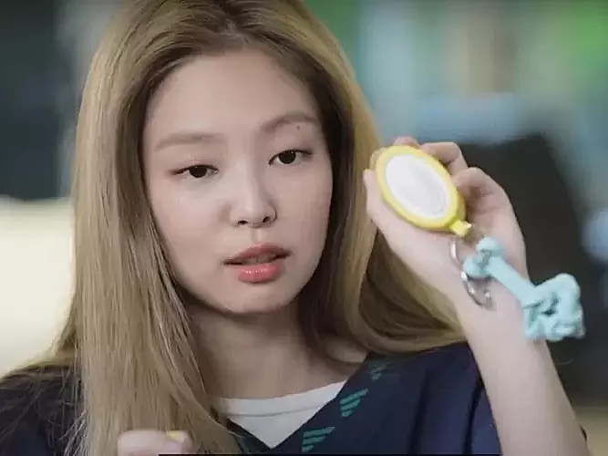 BLACKPINK Jennie 愛用香水護手霜、身體乳液大公開！Tamburins 一個不到台幣 500，加碼推薦 4 款！