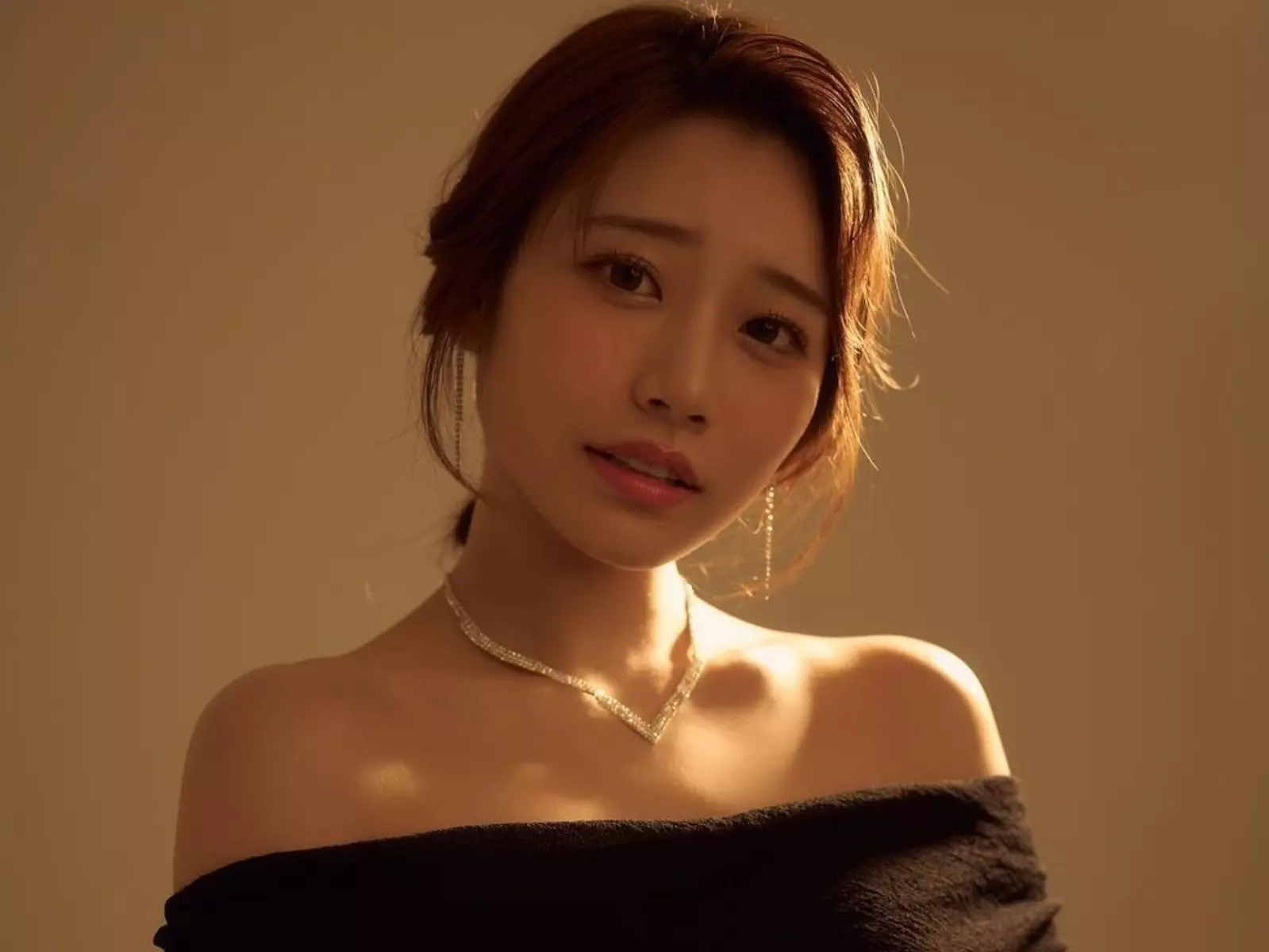 河北彩伽宣布拍攝「台灣電影」！處女作將擔綱女主角！【老司 J 開車】
