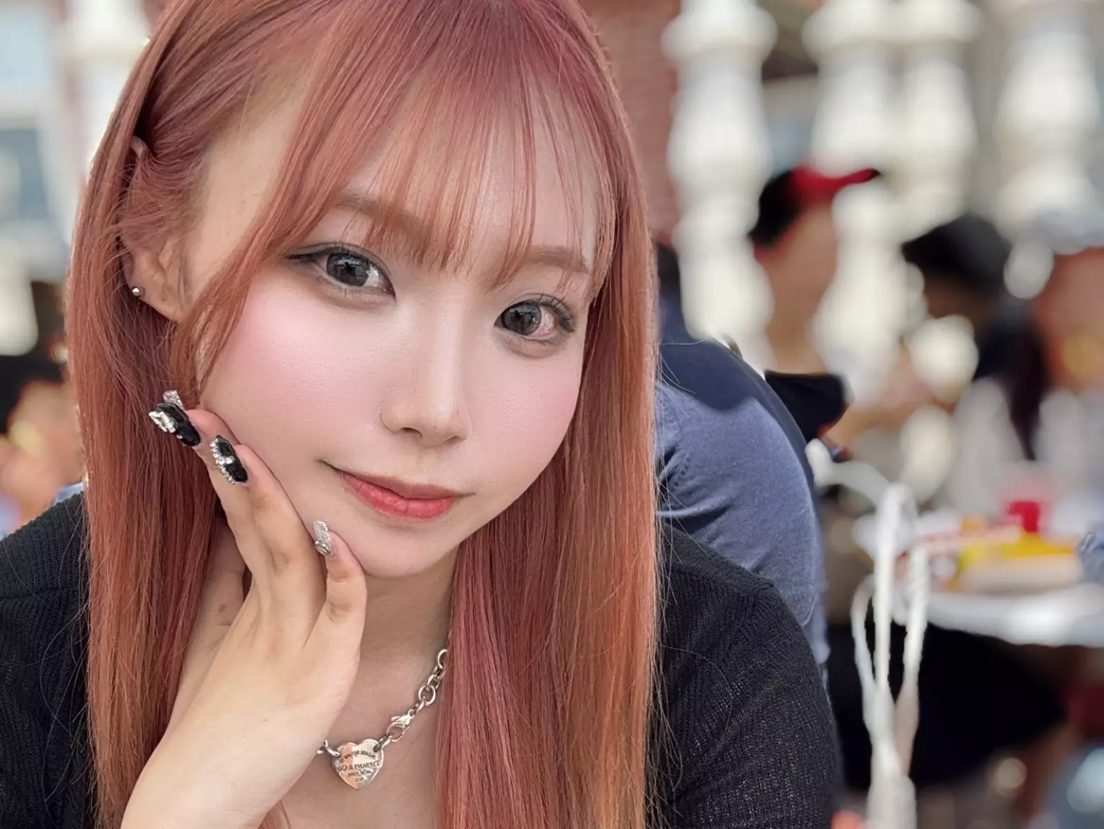 AV 最強素人「清原美優」全新造型曝光！粉紅髮色帥氣噴發粉絲高度盛讚！【老司 J 開車】