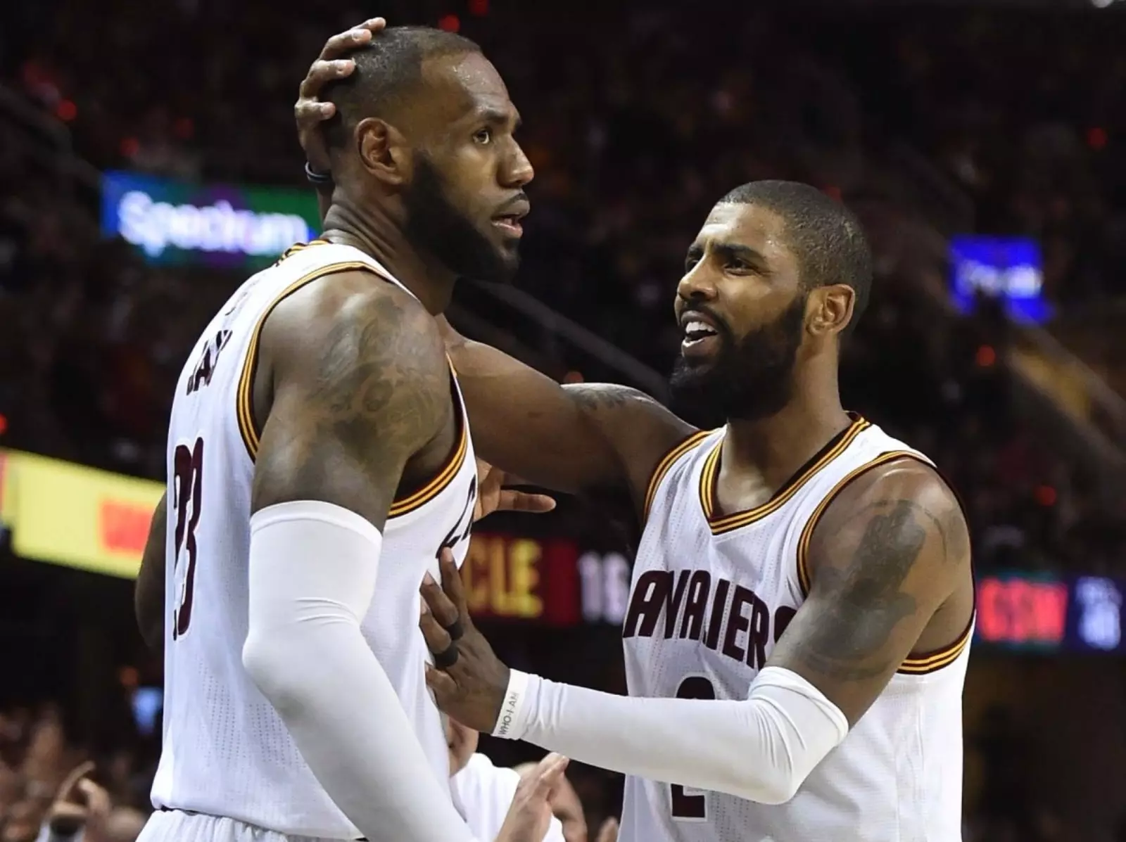 NBA／Kyrie Irving 回應詹皇「感慨沒再同隊」言論：「我也很想念他！」