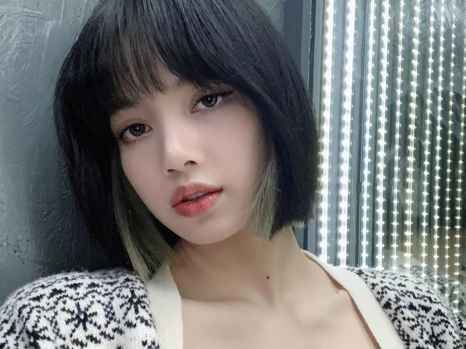 網票選「最美瀏海」韓星 Top 9！「她」一舉打敗 BLACKPINK Lisa、IVE 張員瑛奪第一！