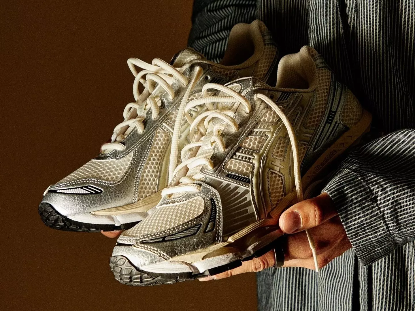 KITH 主理人 Ronnie Fieg 全新 ASICS GEL-KAYANO 12 聯名將登場，「球鞋流量密碼」在這！
