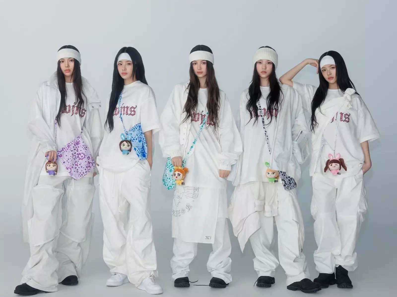 NewJeans 攜手村上隆合作〈Right Now〉MV 曝光！聯名周邊商品資訊搶先看！