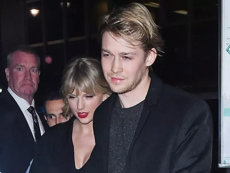 喬歐文 Joe Alwyn 泰勒絲 Taylor Swift 分手原因曝光：各種剖析和猜測：「很難度過難關！」