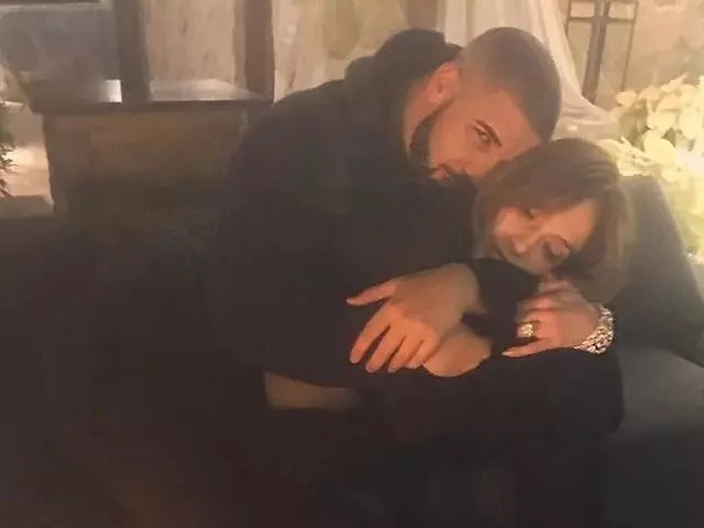 Drake 爆出要追求珍妮佛羅培茲 Jennifer Lopez！就等和小班正式離婚：「準備好給她幸福！」