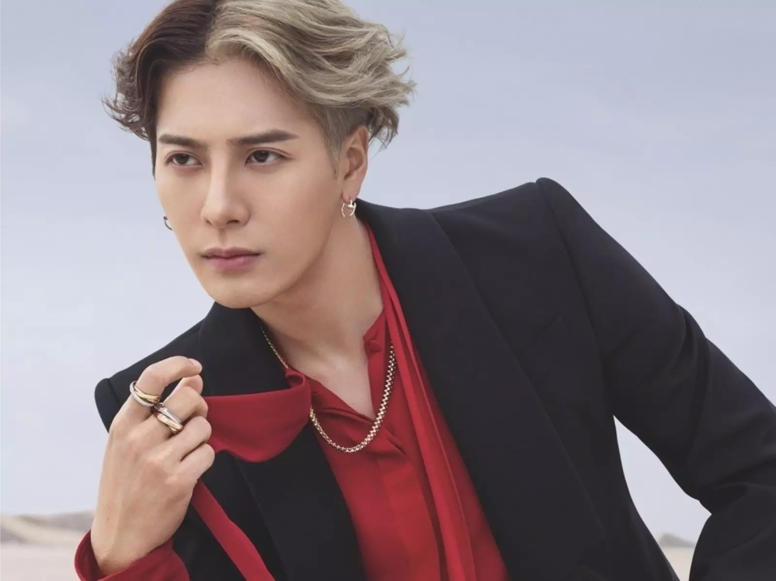 從歷史回顧、全球互動式展覽到獨家對話王嘉爾，一次解密 Cartier Trinity 的雋永魅力，與經典三環戒一起圈起下個 100 年！