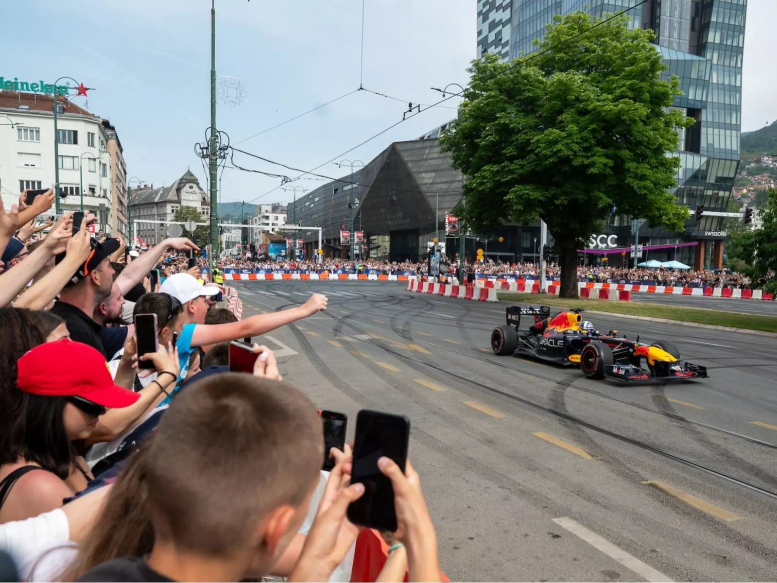 Red Bull Showrun 台中站邀請 F1 車手角田裕毅來台飆速！售票資訊、活動亮點一次看！