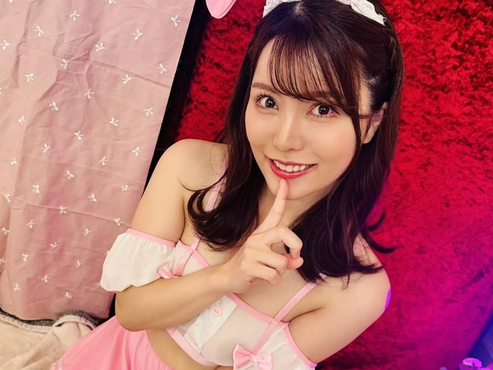 松本梨穂宣布 9 月底引退！官方社群即將關閉，正式切斷與 AV 界連結！【老司J開車】